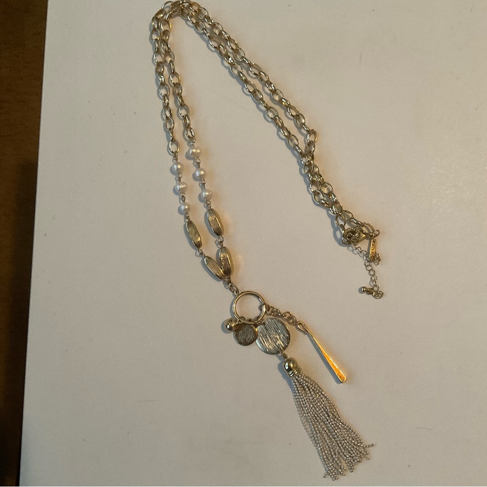 White House Black Market long necklace